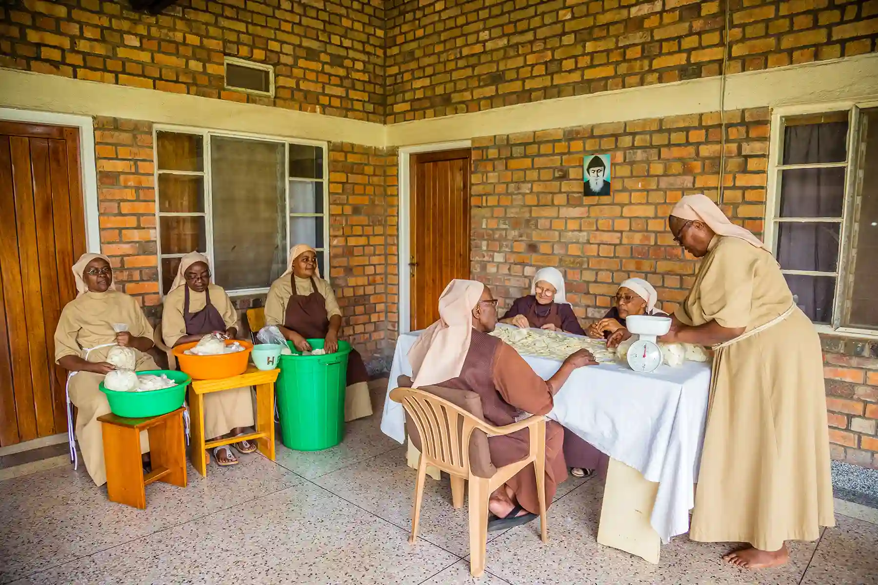 Poor Clares Mbra-1545 copy