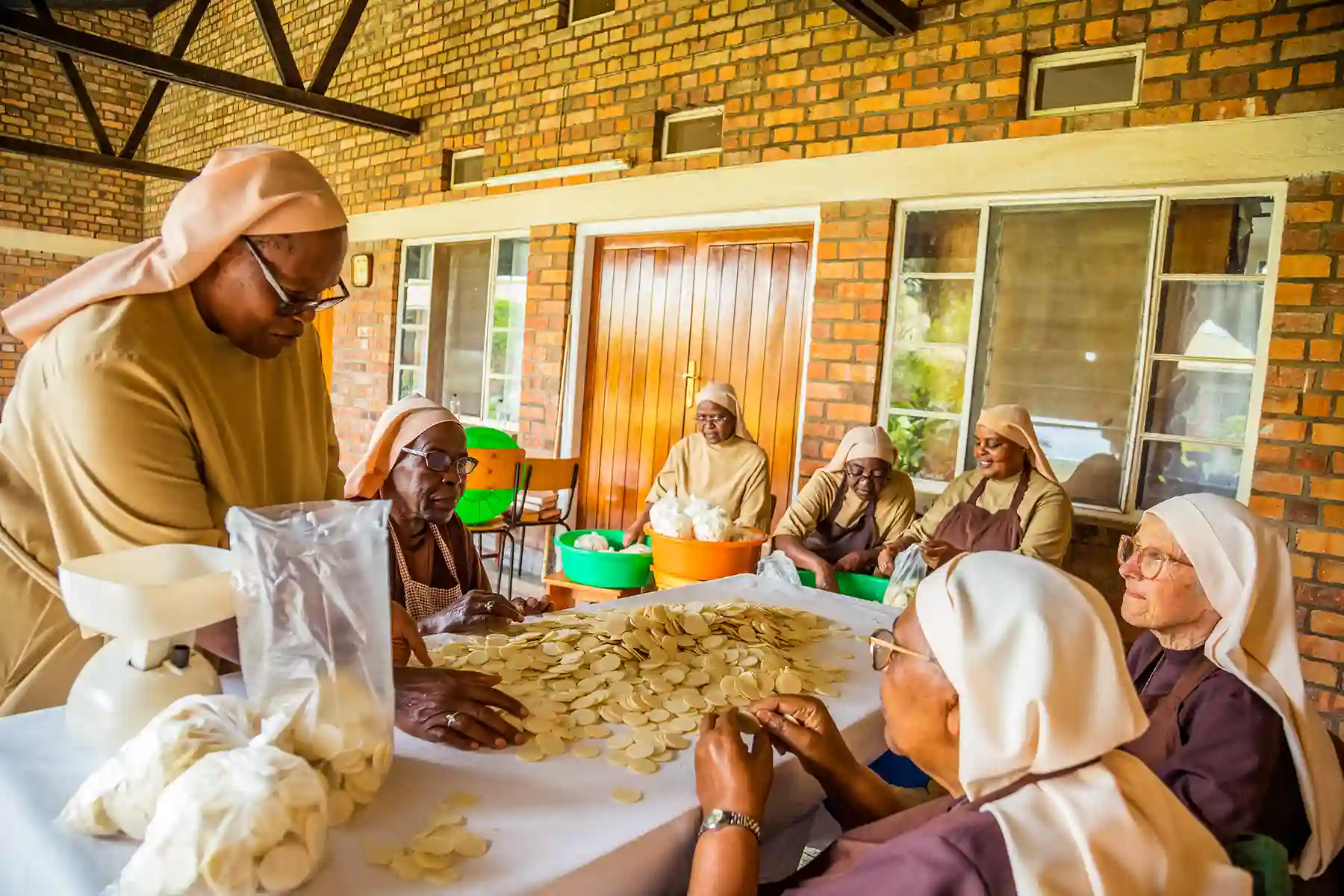 Poor Clares Mbra-1564 copy