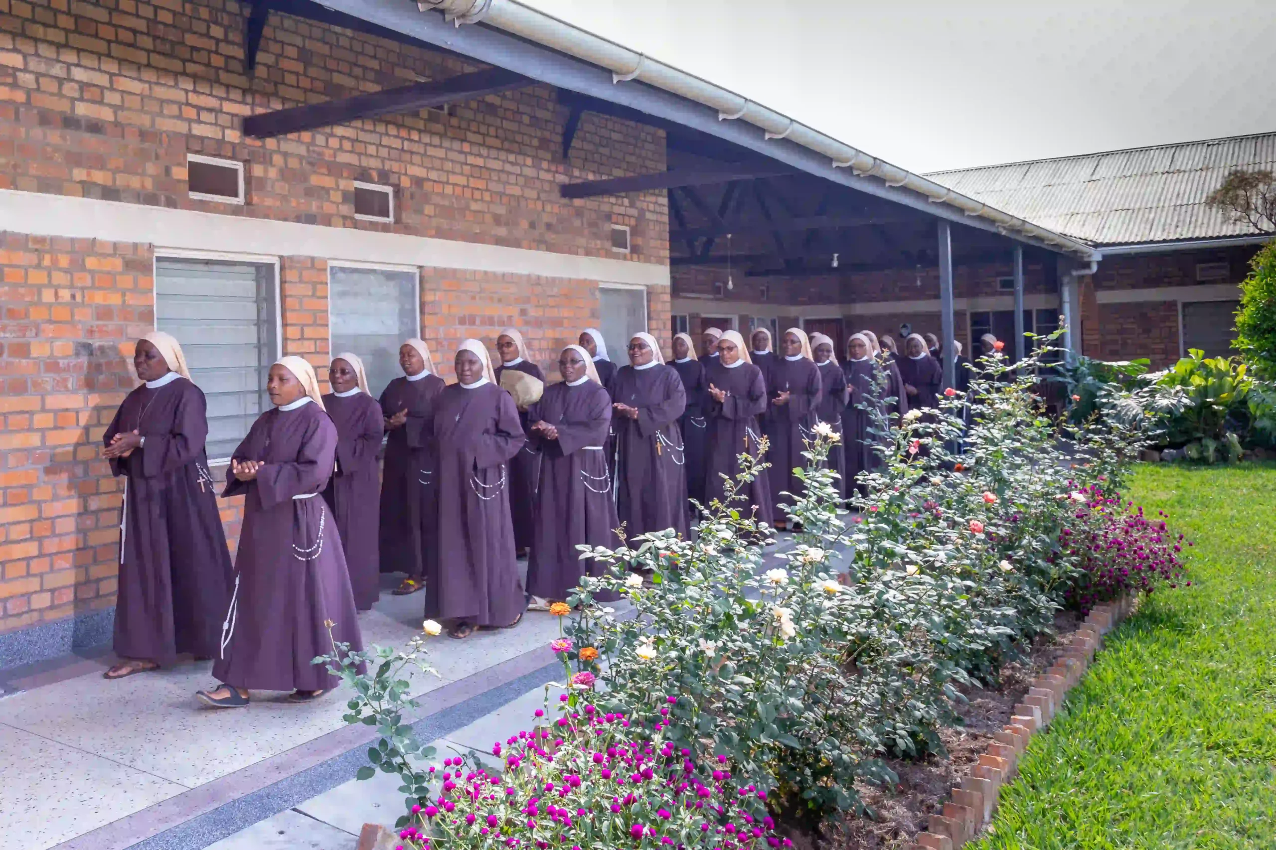 Poor Clares Mbra-9613 copy